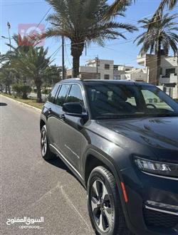 جيب جراند شيروكي